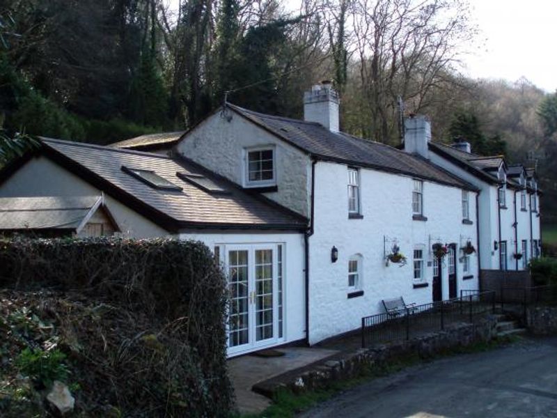 Dolben Arms. (Pub, External). Published on 01-04-2014 