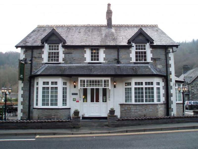 Miners Bridge. (Pub, External, Key). Published on 30-03-2014 
