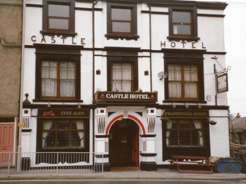 Castle. (Pub, External, Key). Published on 21-03-2014
