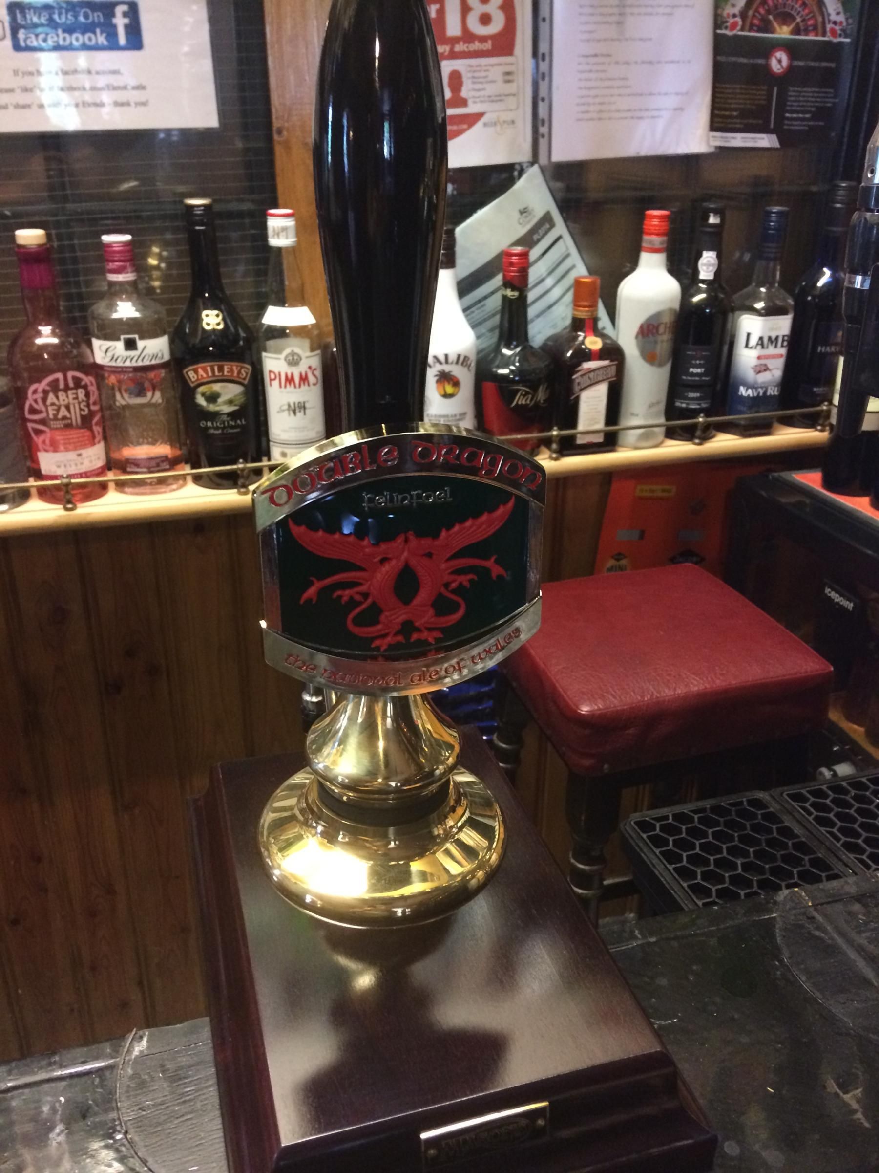 Elens Castle 2024 Handpull. (Bar). Published on 23-05-2024