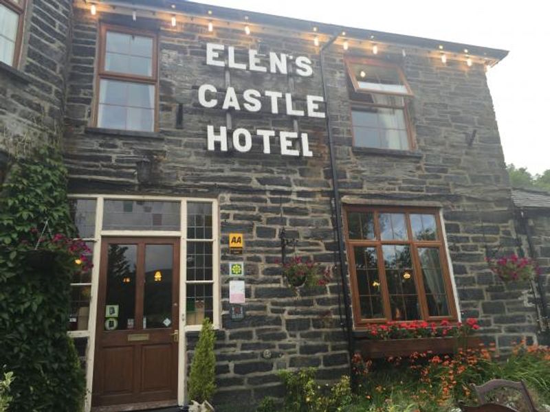 Elen's Castle 2015. (External, Sign). Published on 19-08-2015