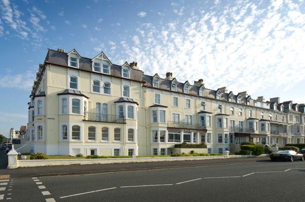 County Hotel. (Pub, External, Key). Published on 07-06-2017