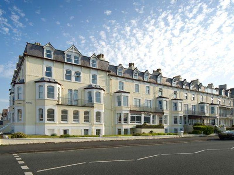 County Hotel. (Pub, External, Key). Published on 07-06-2017