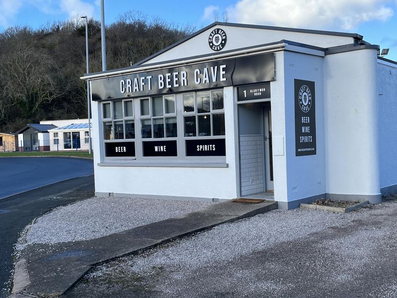 Craft Beer Cave. (Pub, External). Published on 21-01-2023