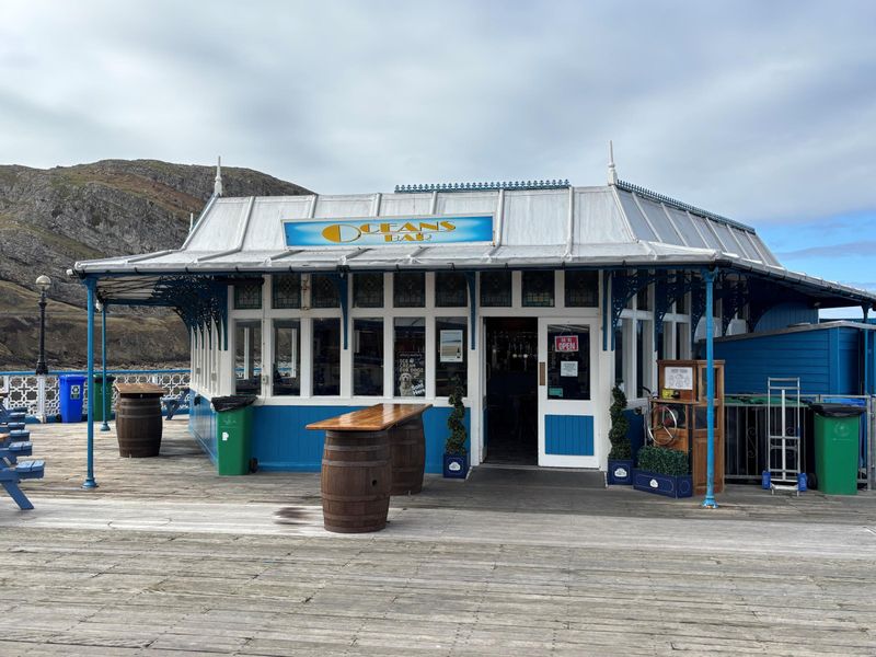 Oceans Bar Entrance 2025. (Pub, External). Published on 28-03-2025