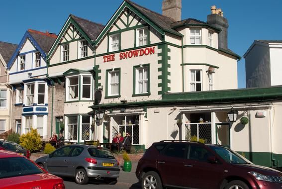 Snowdon. (Pub, External). Published on 09-10-2013