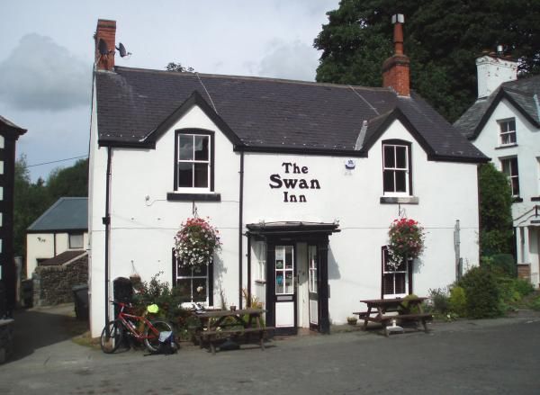 Swan Inn. (Pub, External, Key). Published on 19-08-2015