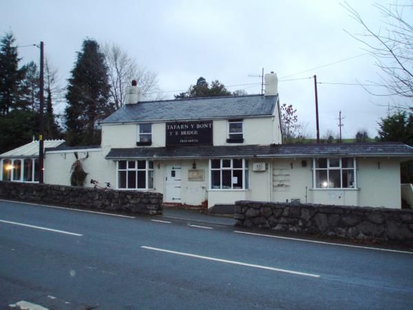 Bridge. (Pub, External, Key). Published on 18-03-2014