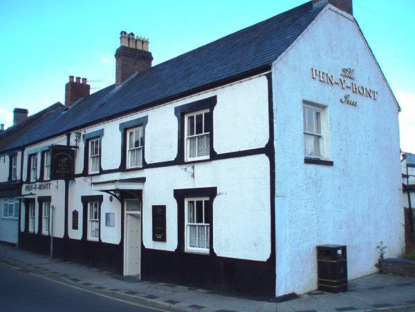 PenyBont right. (Pub, External). Published on 12-03-2014