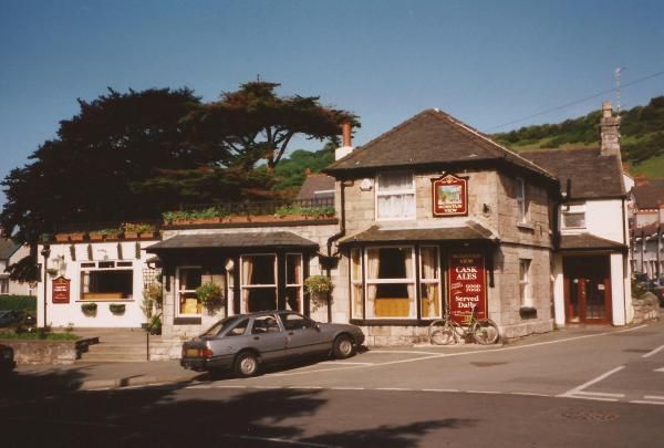 Mountain View. (Pub, External). Published on 21-03-2014
