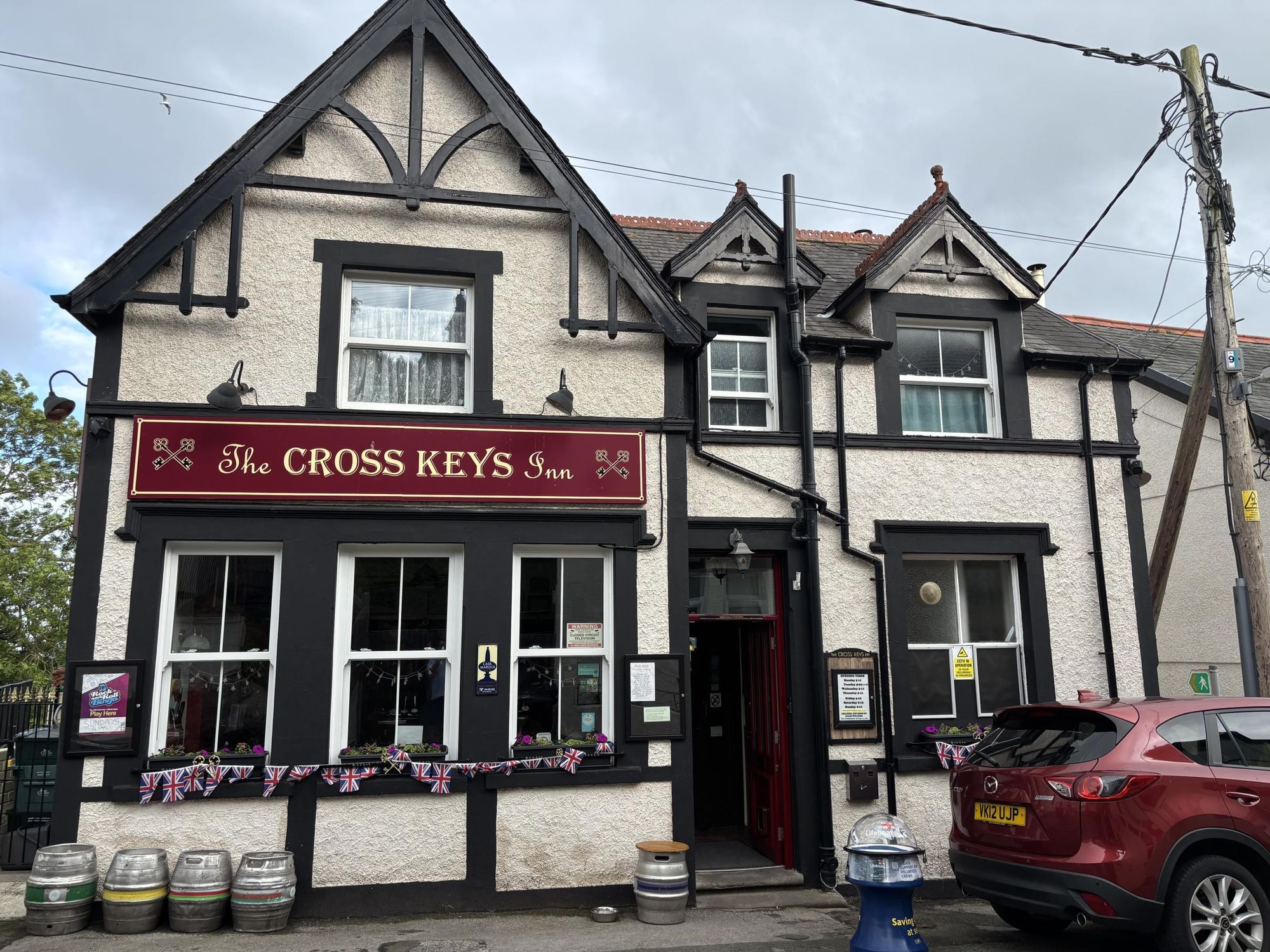 Cross Keys 2025. (Pub, External, Key). Published on 29-05-2025
