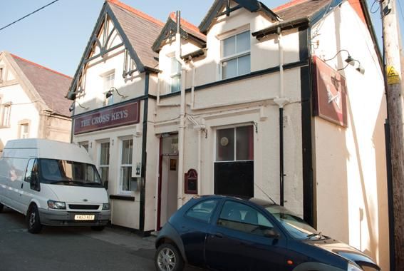 Cross Keys. (Pub, External). Published on 09-10-2013