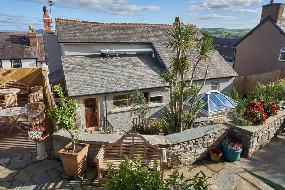 (Pub, External, Garden). Published on 29-02-2020