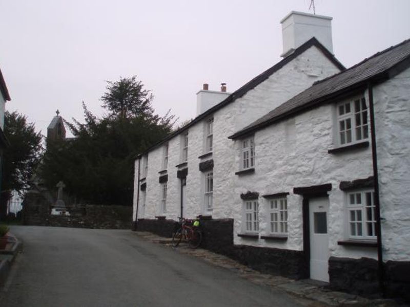 White Horse Capel Garmon front. (Pub, External). Published on 08-05-2016