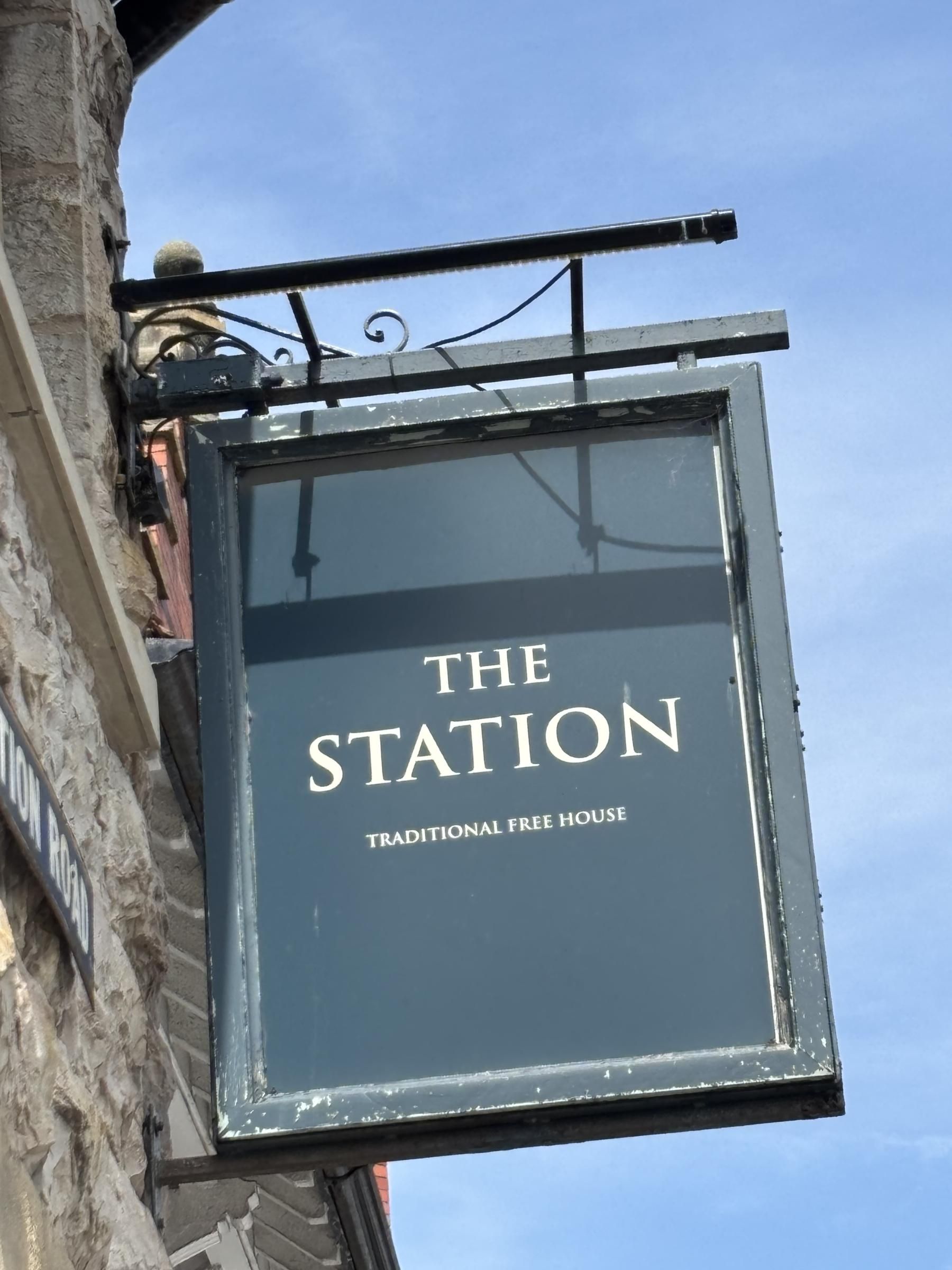 Station Sign 2025. (Sign). Published on 16-06-2025