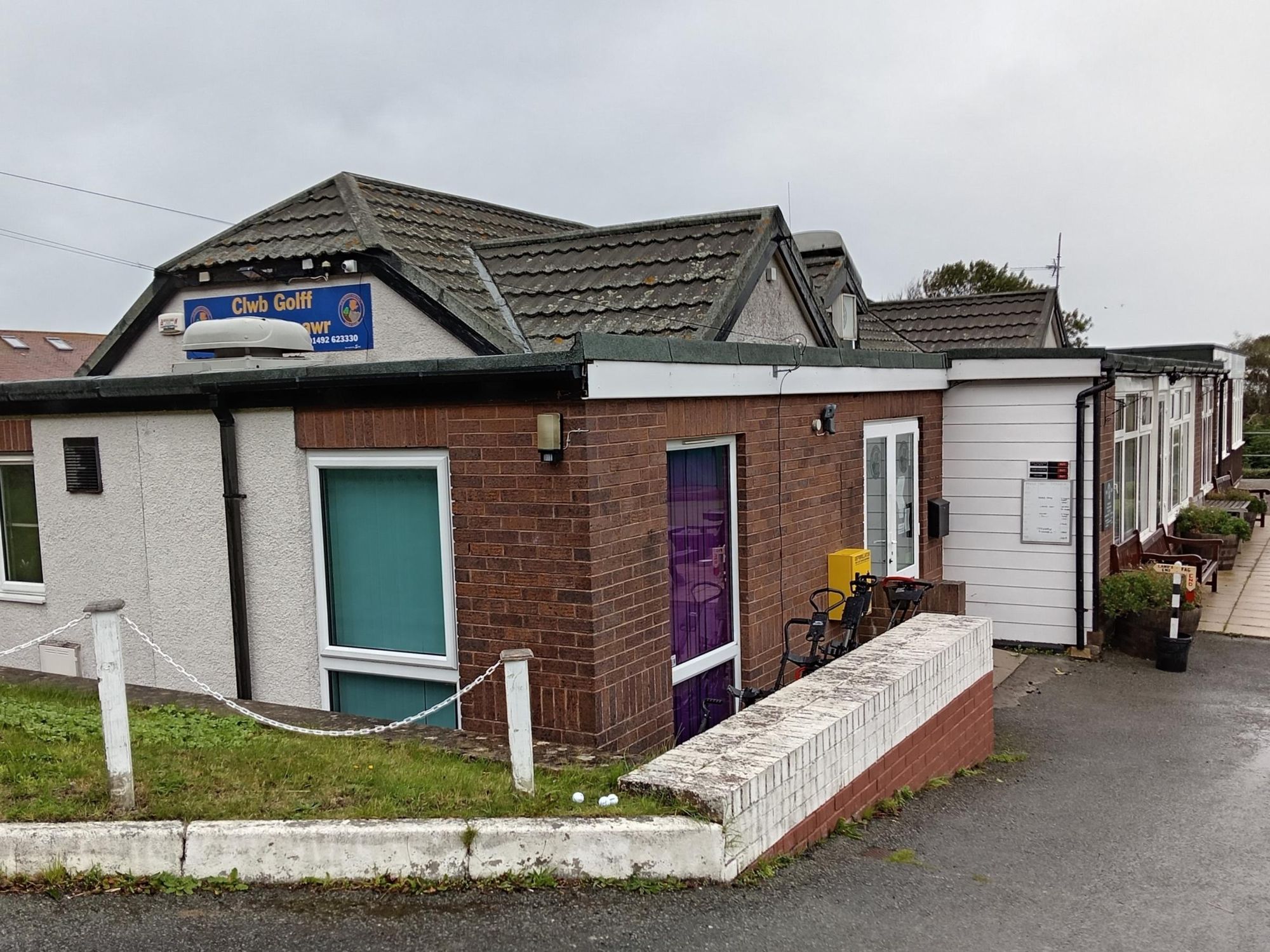 Penmaenmawr Golf Club 2025. (Pub, External, Key). Published on 28-09-2025
