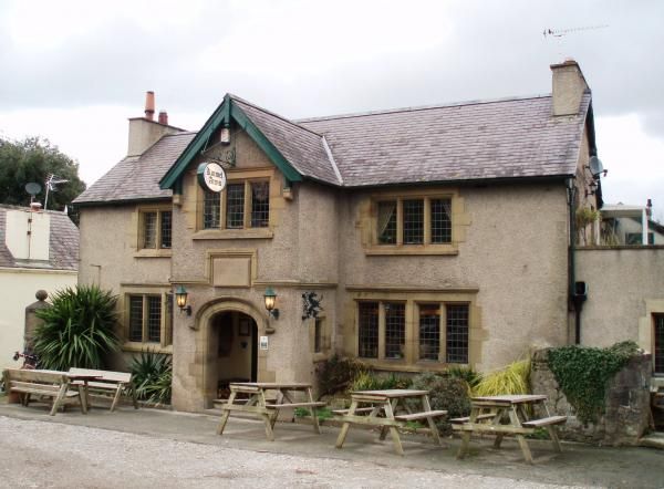 Kinmel Arms. (Pub, External). Published on 18-02-2014