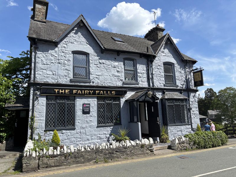 Fairy Falls 2025. (Pub, External, Key). Published on 12-05-2025