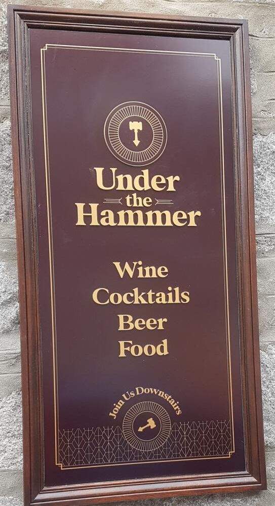 New outside sign. (Pub, External, Sign). Published on 17-02-2022