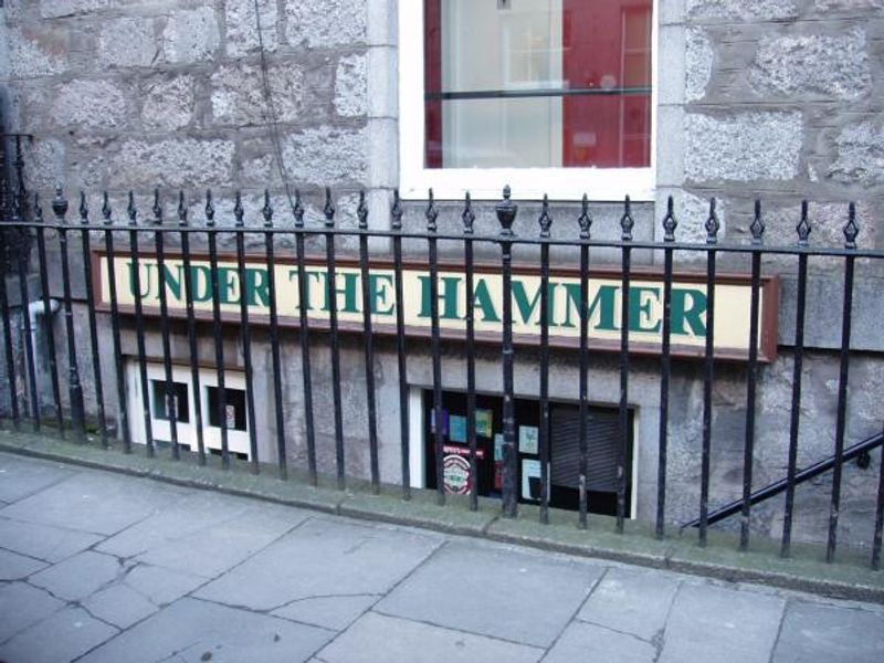 This is the original sign which was sold off for charity.. (Pub, External). Published on 27-11-2012