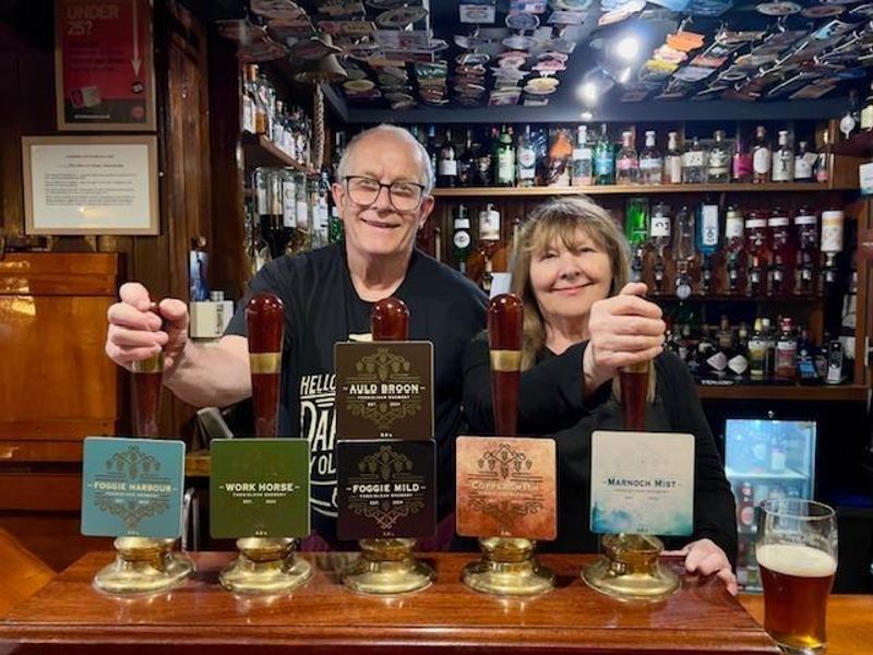 Gary And Maxine Snith, owners. (Pub, Publican). Published on 11-06-2026 