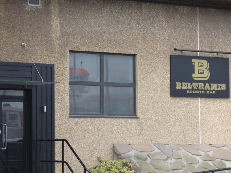 Shetland Hotel Beltramis Sports Bar - Lerwick (2). (Pub, External). Published on 10-12-2018 