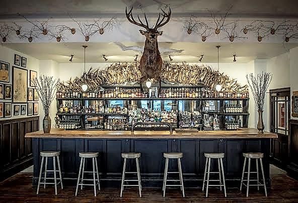 Flying Stag. (Pub). Published on 15-02-2019
