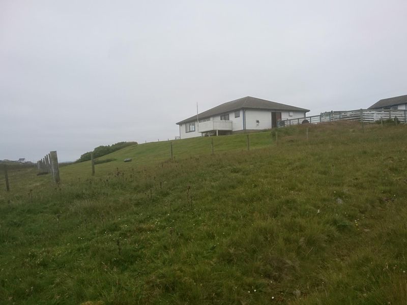 Oot Ower Lounge - Livister (Whalsay) (2). (Pub, External). Published on 15-07-2019