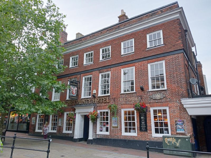 County Hotel, Ashford. (Pub, External, Key). Published on 13-11-2023
