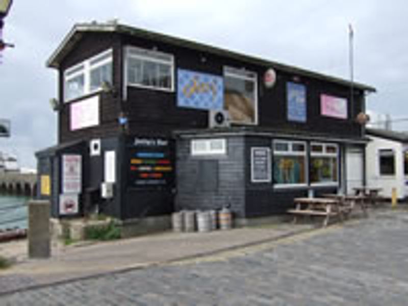 Jetty's Bar, Folkestone. (Pub, External). Published on 12-11-2011 