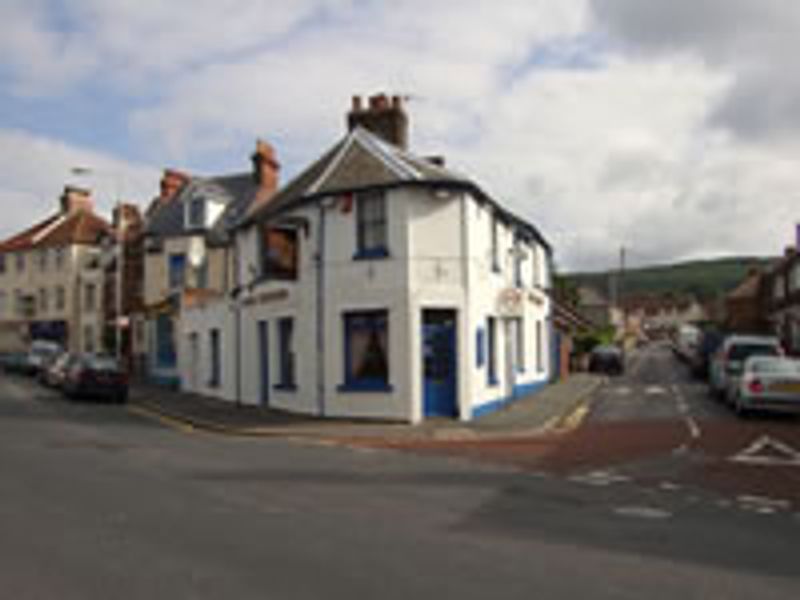 Royal Standard, Folkestone. (Pub, External). Published on 12-11-2011