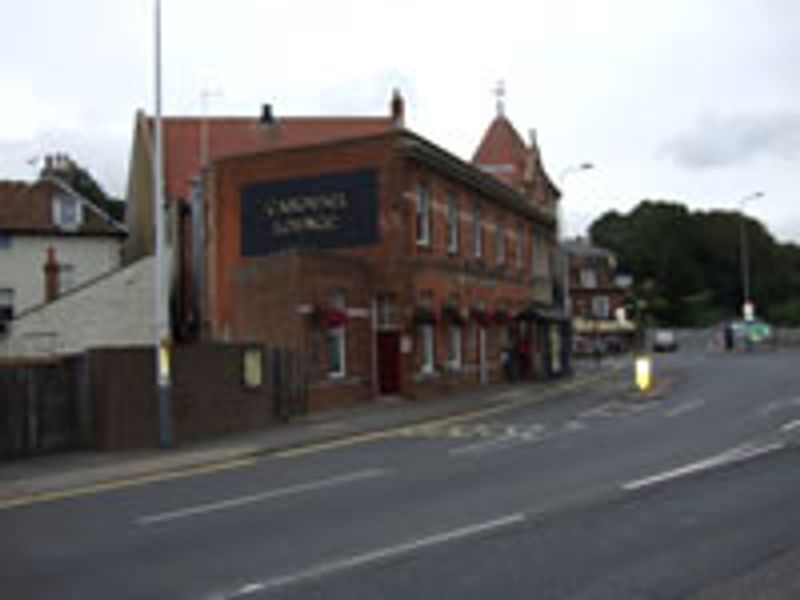 Carousel Lounge, Hythe. (Pub, External). Published on 12-11-2011