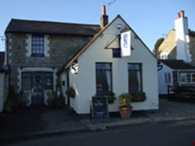 Blue Anchor, Brabourne Lees. (Pub, External). Published on 12-11-2011