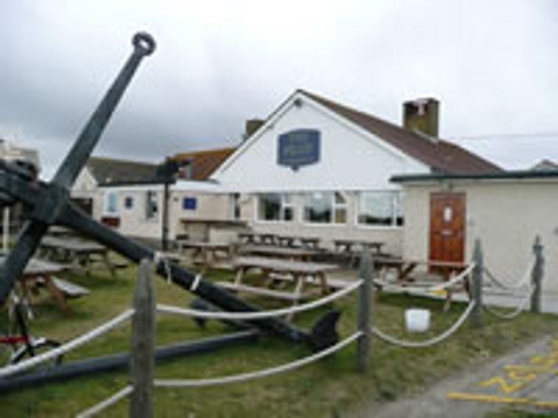 Pilot Inn, Lydd-on-Sea. (Pub, External). Published on 12-11-2011