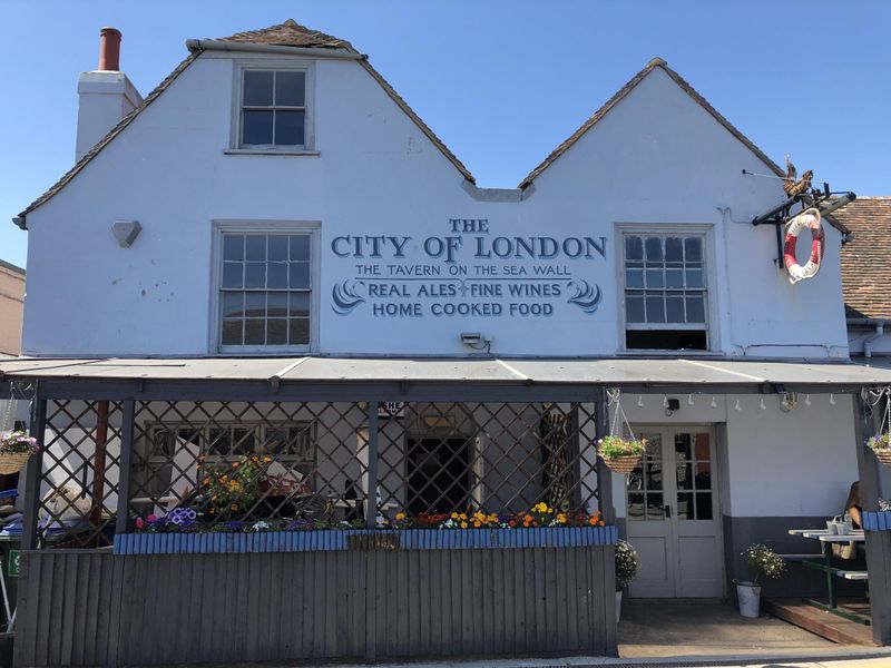 City of London. (Pub, External, Key). Published on 04-07-2018