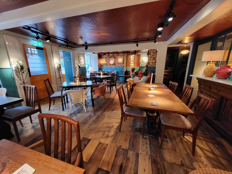 Kings Arms Elham restaurant. (Restaurant). Published on 30-10-2023
