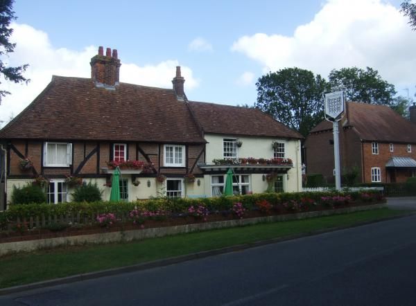 The Gatekeeper, Etchinghill. (Pub, External). Published on 07-08-2015
