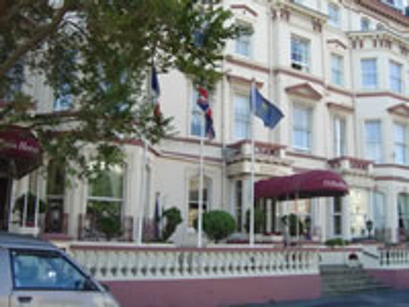 Clifton Hotel, Folkestone. (Pub, External). Published on 12-11-2011 