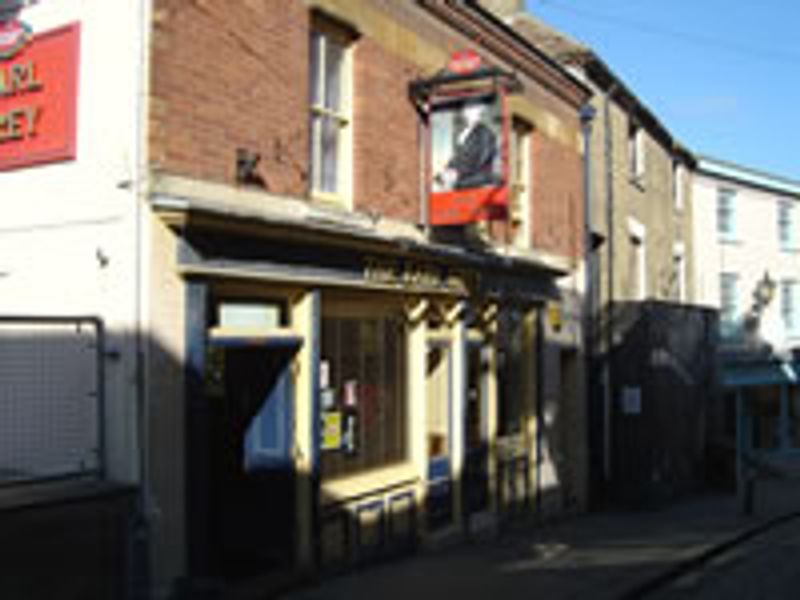 Hallett's (formerly Earl Grey), Folkestone. (Pub, External). Published on 12-11-2011 