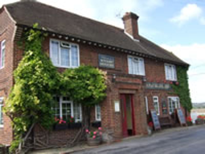 Botolph's Bridge Inn, West Hythe. (Pub, External). Published on 12-11-2011