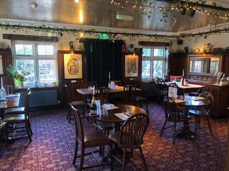 (Restaurant). Published on 05-02-2024 