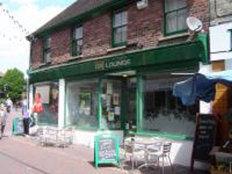 Leaf Lounge, Ashford. (Pub, External). Published on 12-11-2011
