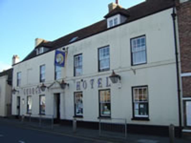 George Hotel, Lydd. (Pub, External). Published on 12-11-2011