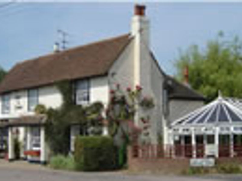 Rose & Crown, Old Romney. (Pub, External). Published on 12-11-2011
