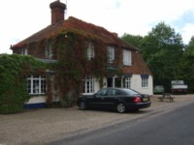 Mundy Bois, Pluckley. (Pub, External). Published on 12-11-2011