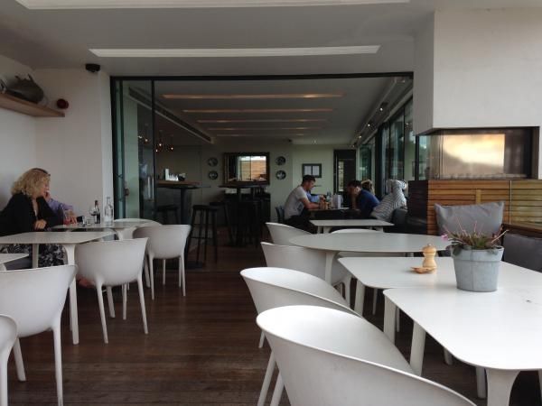(Bar). Published on 24-08-2014