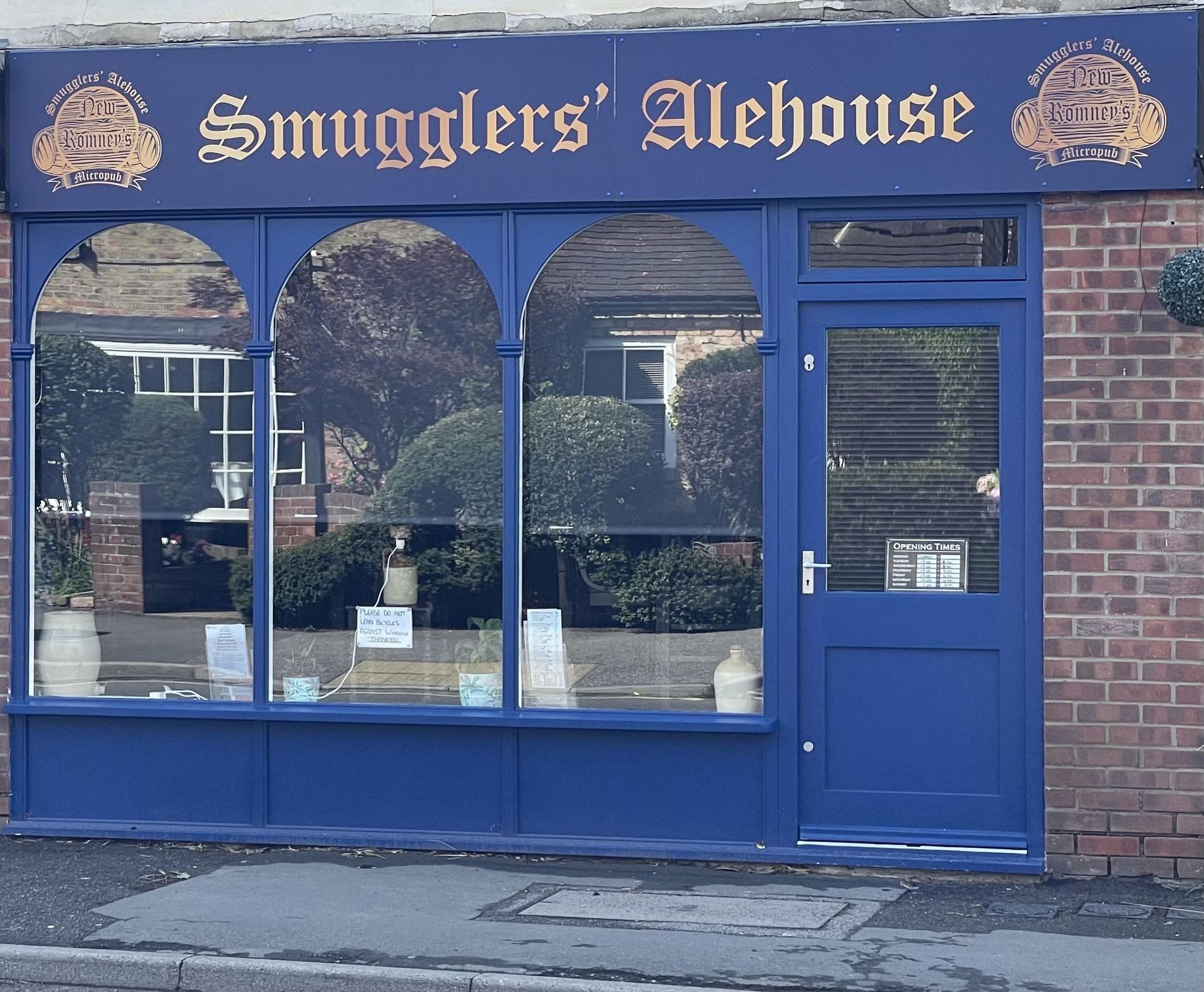 Smugglers' Alehouse. (Pub, External, Key). Published on 02-08-2021