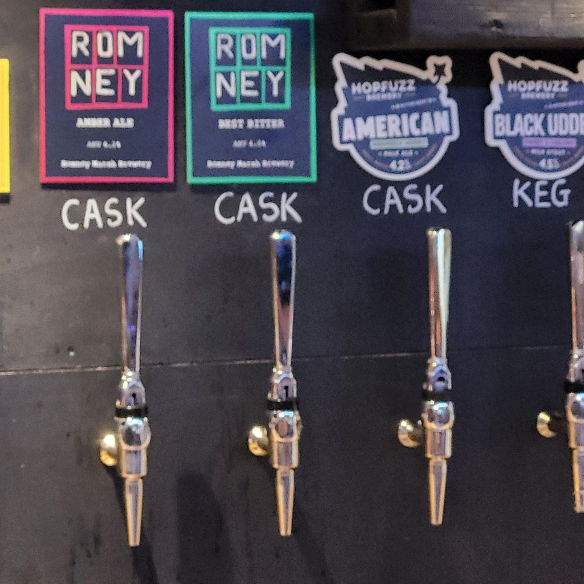 Live Ale Taps. (Bar, Key). Published on 01-12-2023