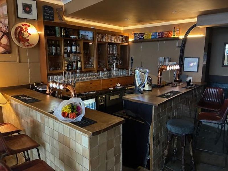 (Bar). Published on 06-04-2026 