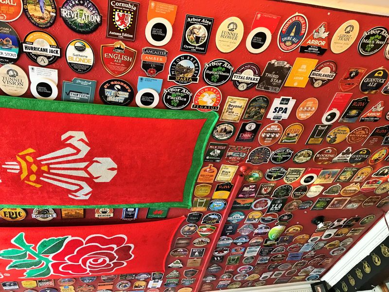 Pump Clips on the ceiling - July 2018. (Pub, Bar). Published on 13-08-2018